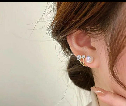 Crystal Pearl Ear Studs