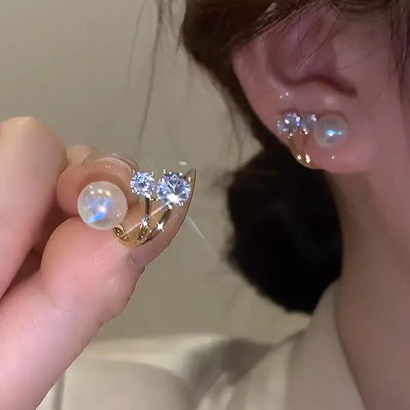 Crystal Pearl Ear Studs