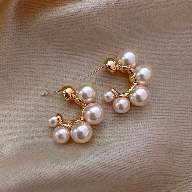 C Shape Pearl Hoops