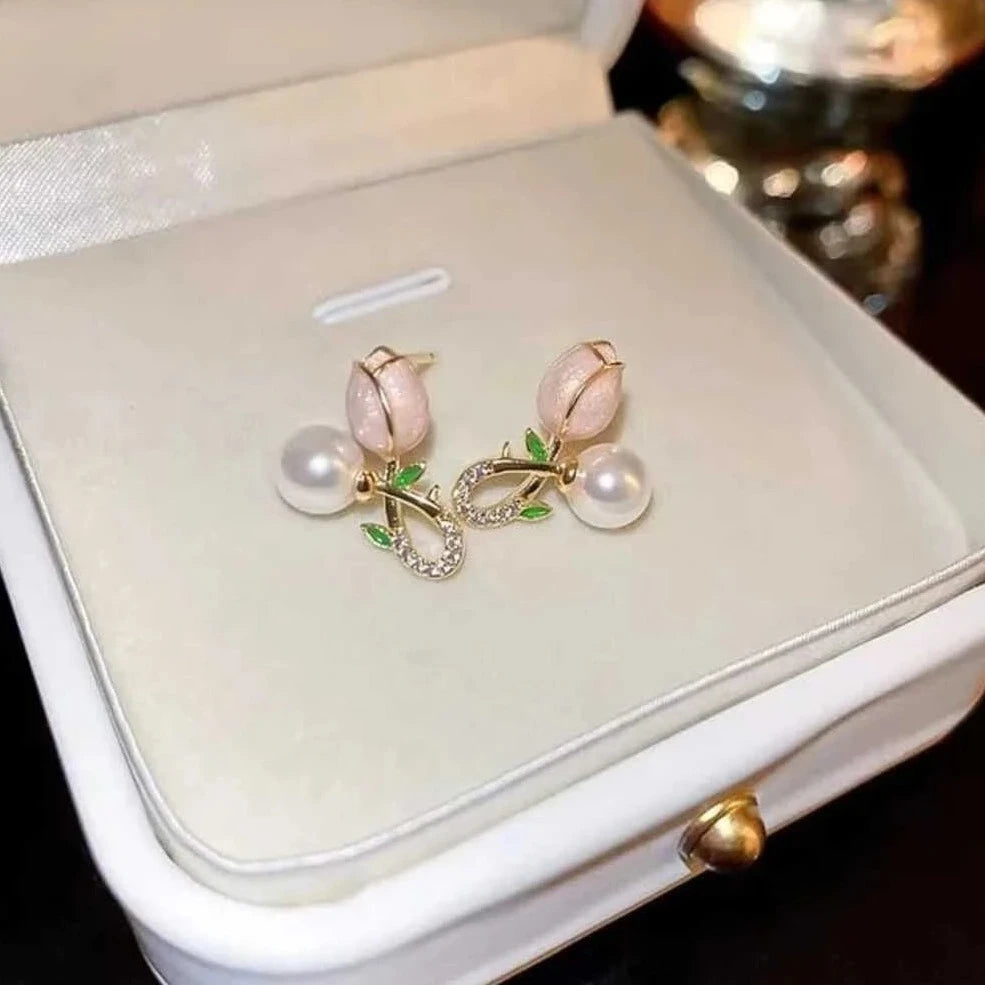 Pink Small Tealeaf Earring