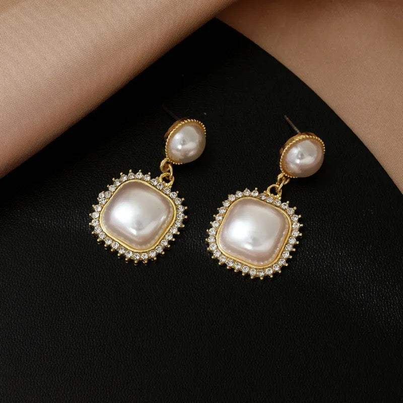 Big Pearl Earrings