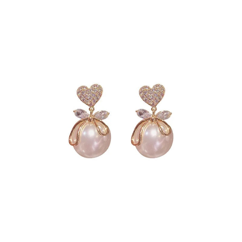 Pearl & Heart Earrings